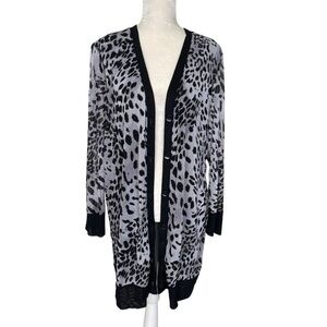 Chico’s Soft Leopard Print Women's Cardigan Size 1 Regular Size M/8 Versatile